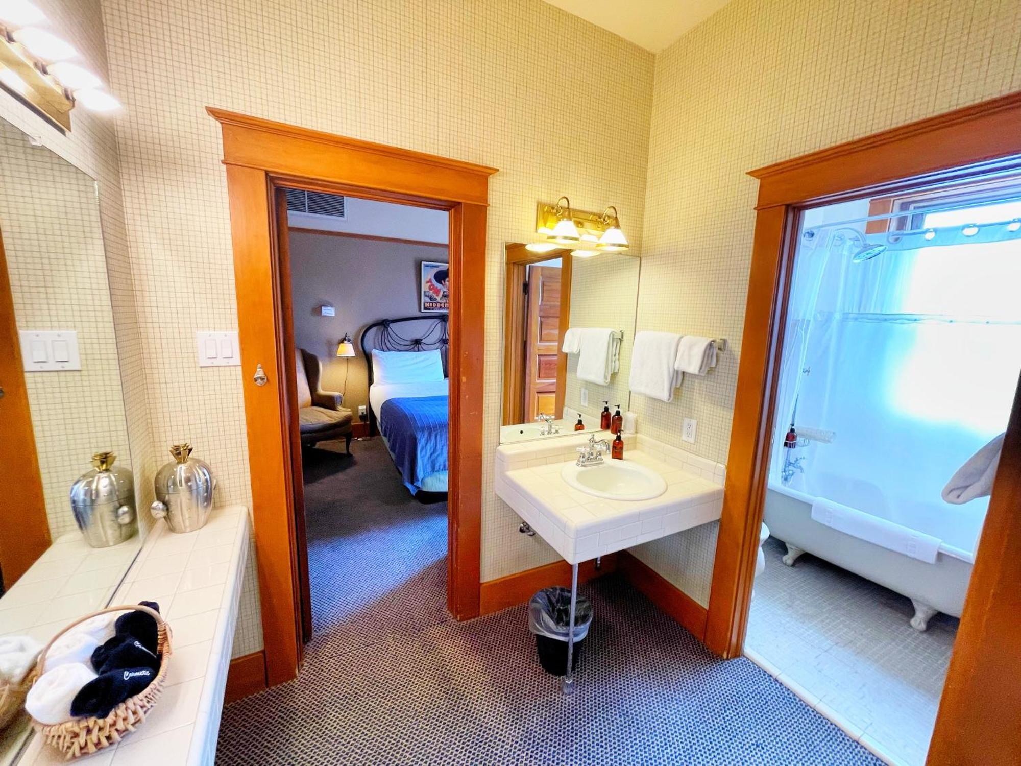 Hotel Vendome Prescott Buitenkant foto