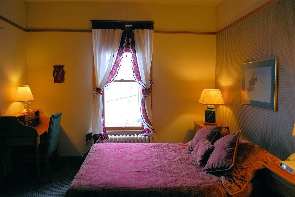 Hotel Vendome Prescott Buitenkant foto